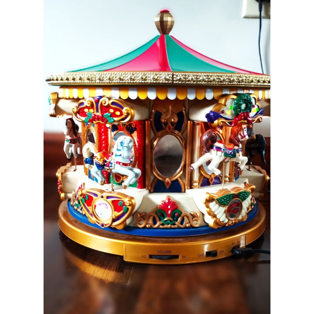 Mr. Christmas Holiday Merry Go Round Carousel working order cord included no box